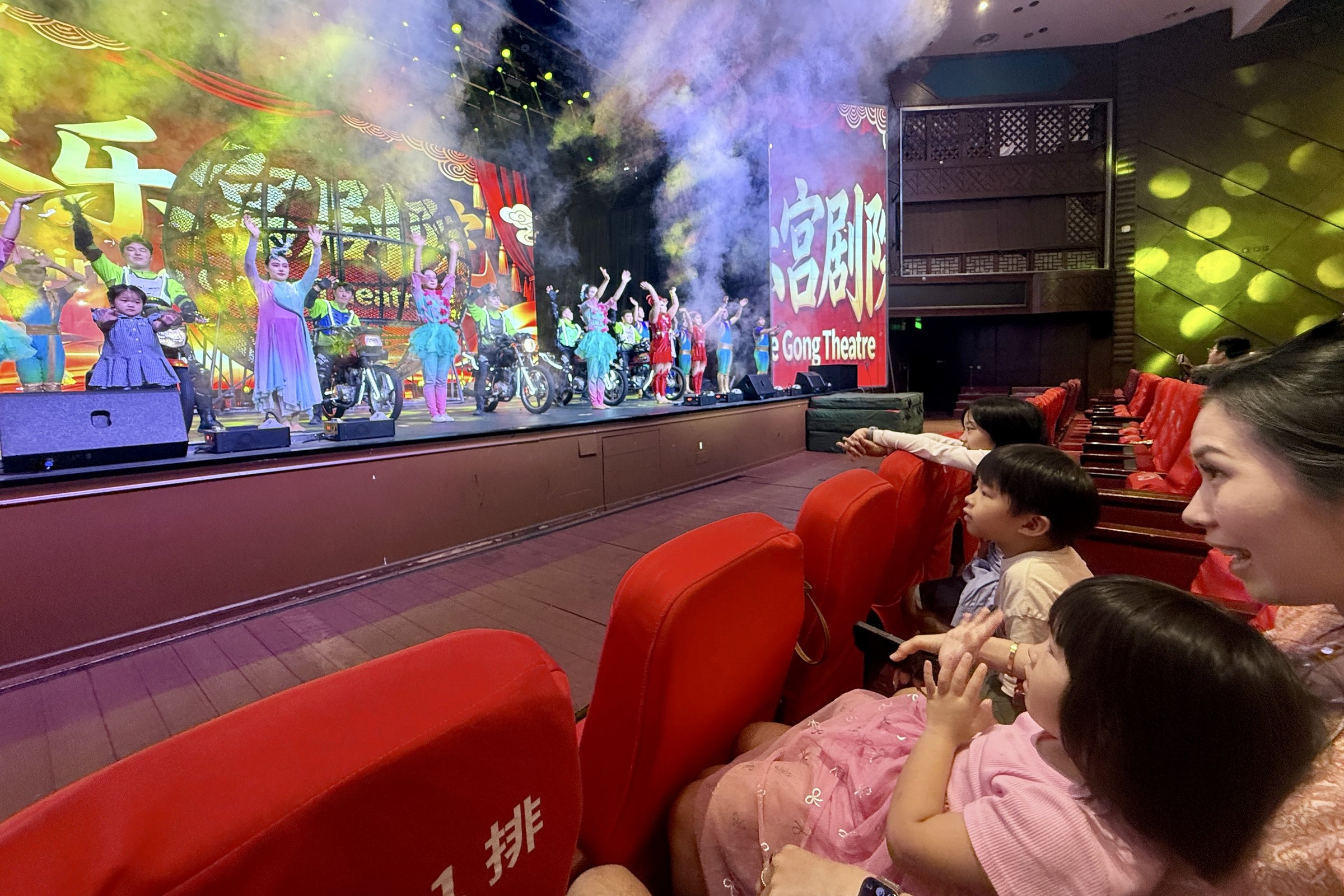 The acrobatic show in Beijing